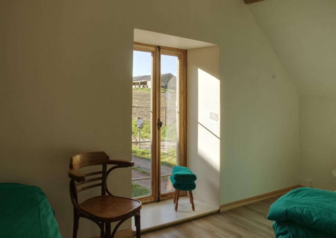 Gite Le Matou Roux Isle-et-Bardais Exterior foto